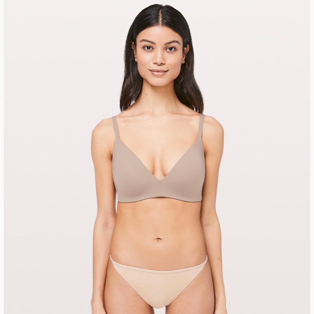 Lululemon Take Shape Bra 34C